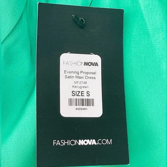 FASHION NOVA Evening Proposal Satin Maxi Green Dress - Picture 10 of 10